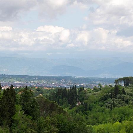 Holiday House Cuordinatura Apartment Montopoli in Val d'Arno Luaran gambar
