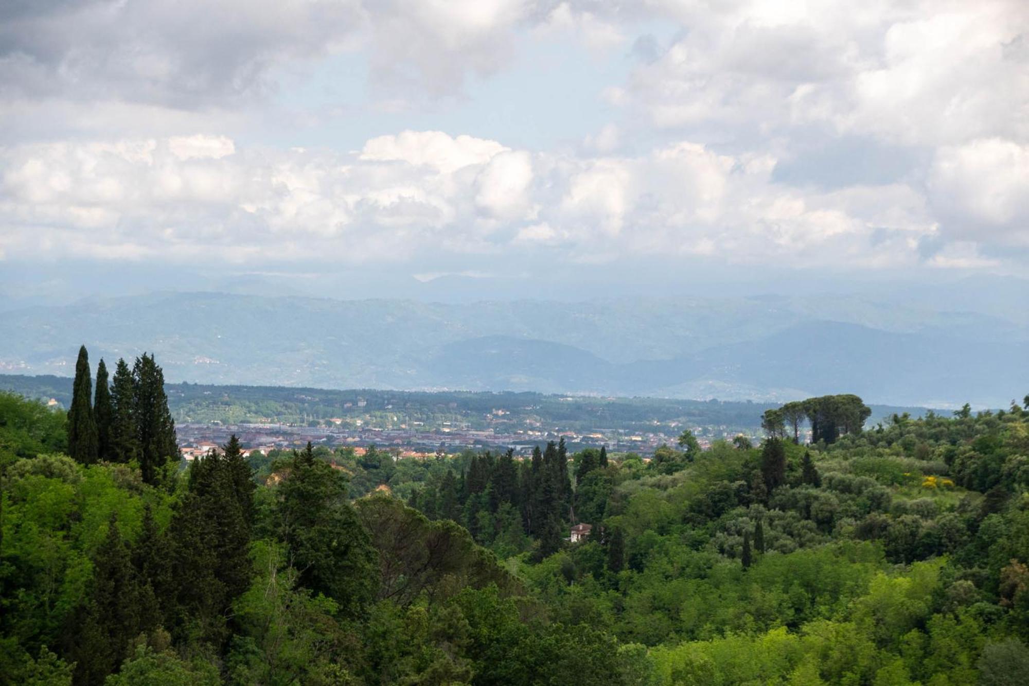 Holiday House Cuordinatura Apartment Montopoli in Val d'Arno Luaran gambar