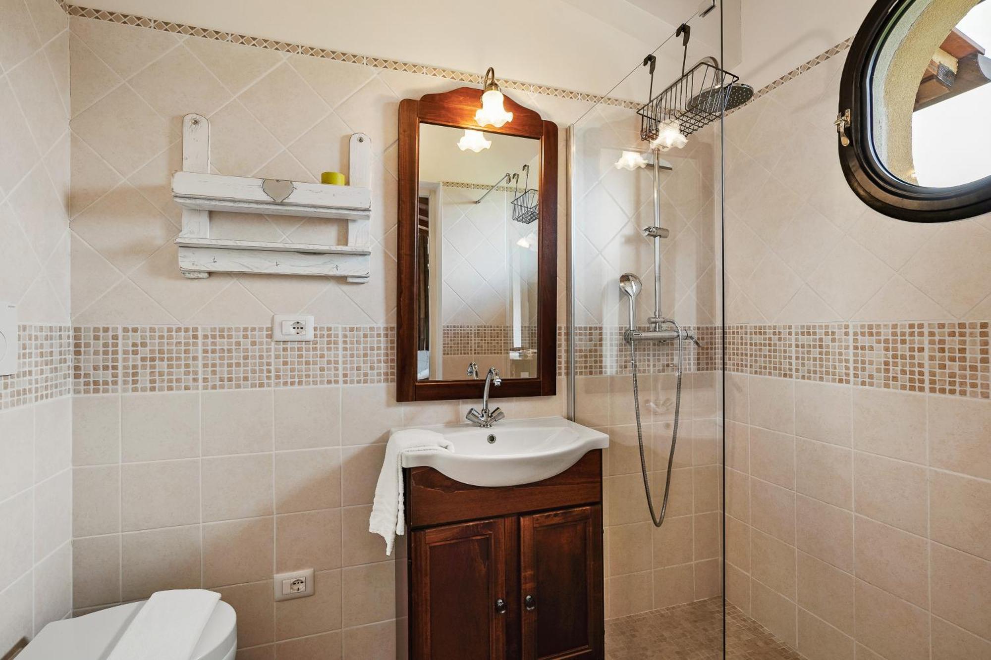 Holiday House Cuordinatura Apartment Montopoli in Val d'Arno Luaran gambar