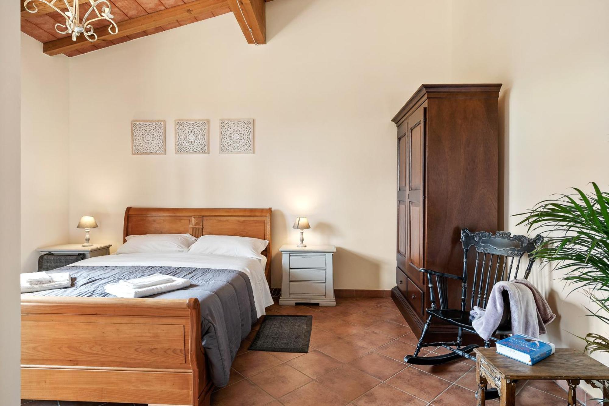 Holiday House Cuordinatura Apartment Montopoli in Val d'Arno Luaran gambar
